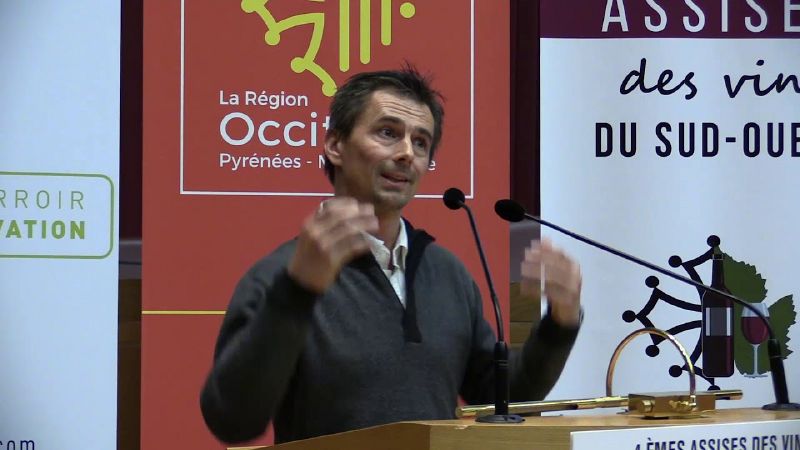 Fichier:Thumbnail youtube icZDLaWM QE.jpg