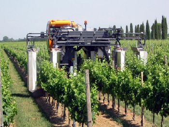 Image Pratiquer la pulv risation confin e en viticulture.jpg